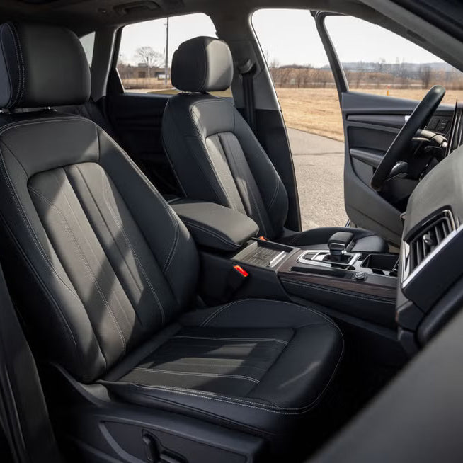 Audi RS Q5 Front Seat