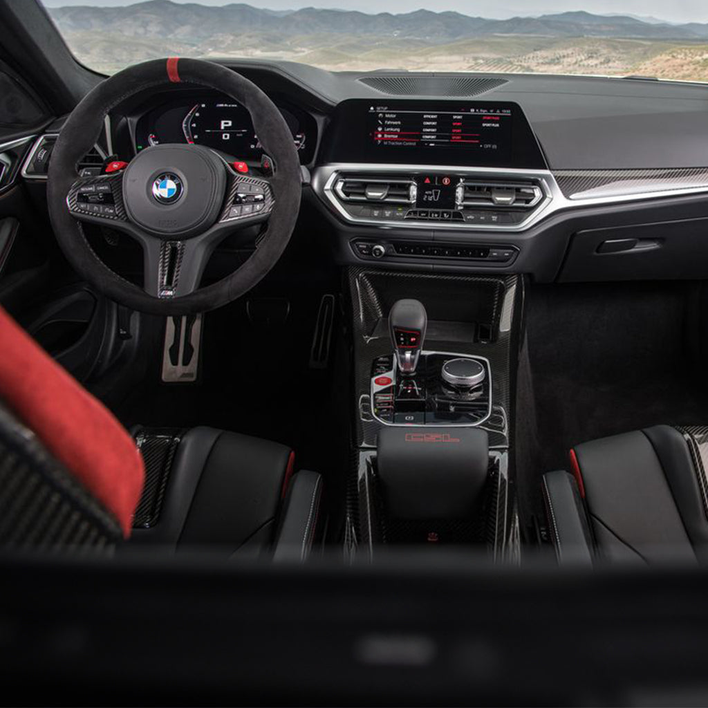  BMW M4 Competition Dashboard