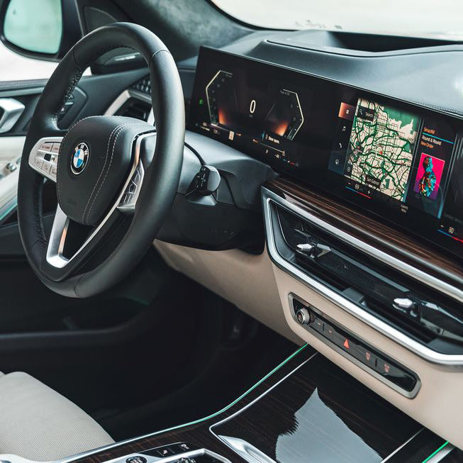 BMW X7 40i SUV Dashboard