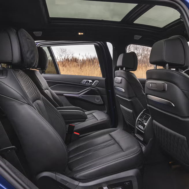  BMW X7 M60i Interior