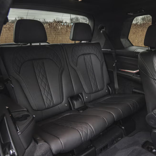  BMW X7 M60i Seat