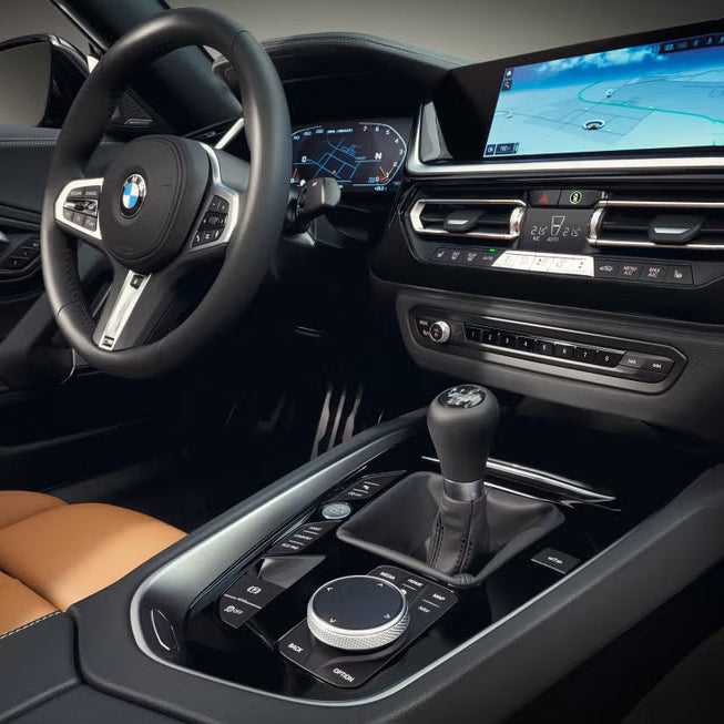 BMW Z4 Luxury Dashboard