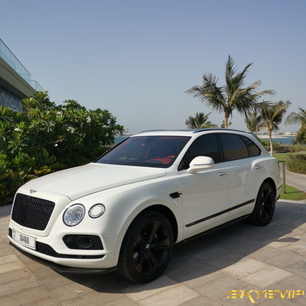 Bentley Bentayga Luxury Car Rental in Dubai
