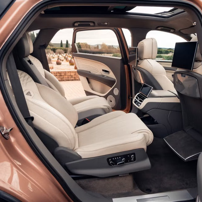 Bentley Bentayga Interior