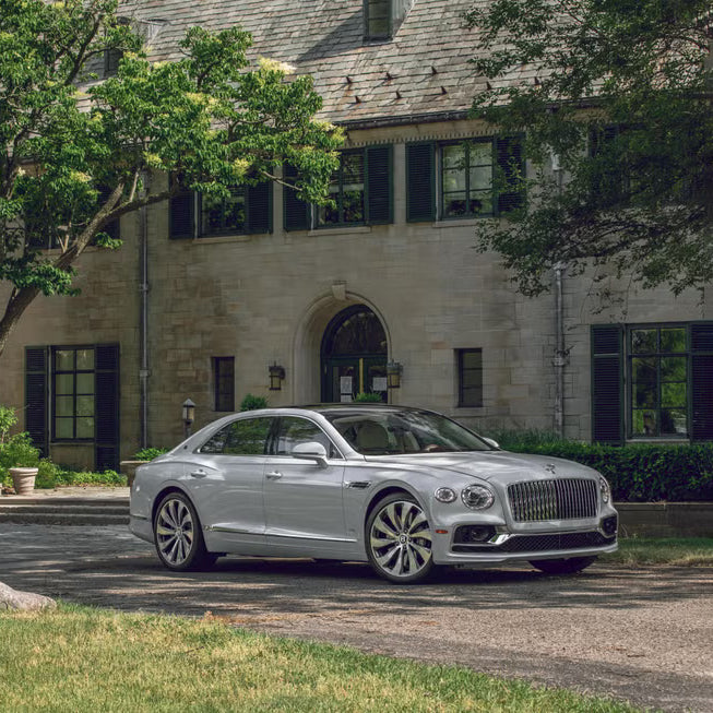 Bentley Flying Spur Rental in Dubai