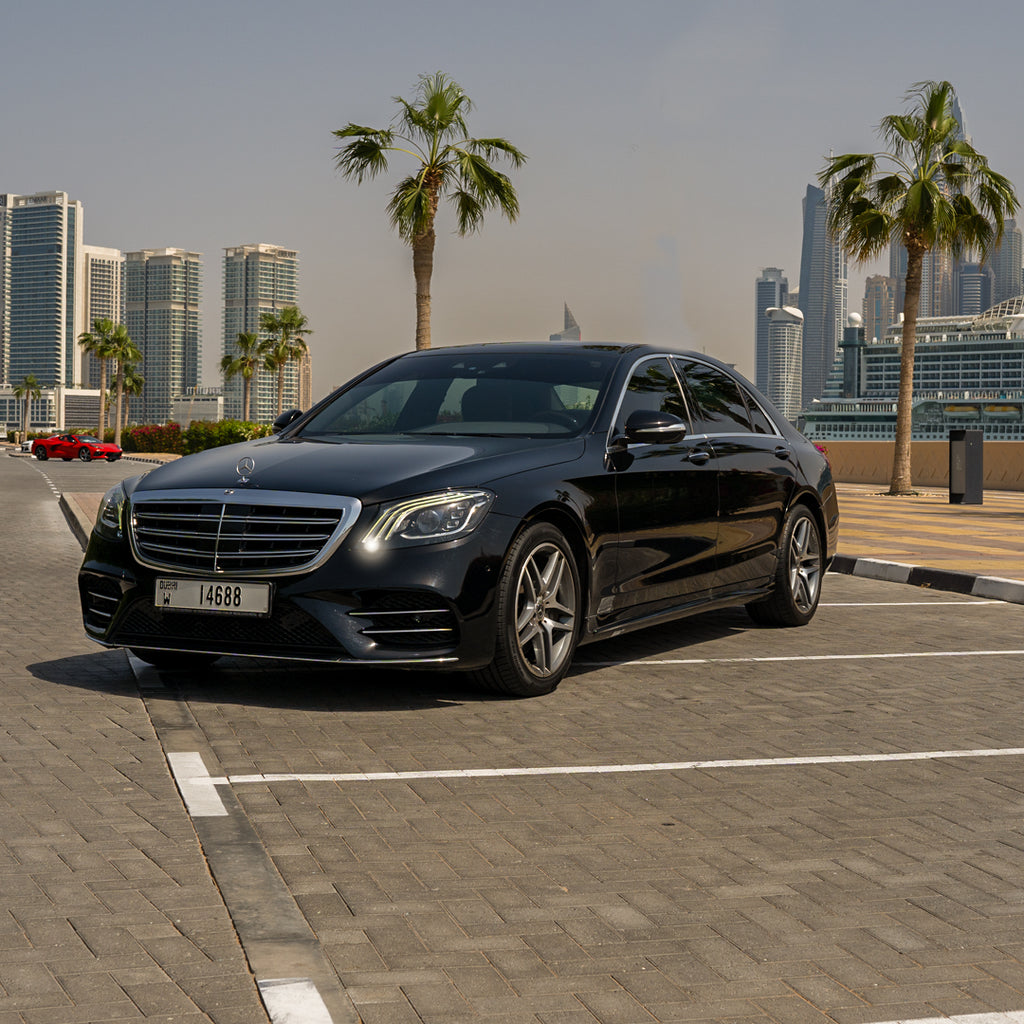 Front Side View Mercedes S450 S-Class Rental Dubai