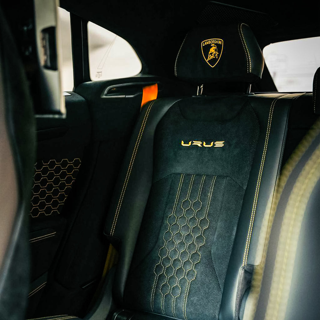 Lambrghini Urus Performante Seat