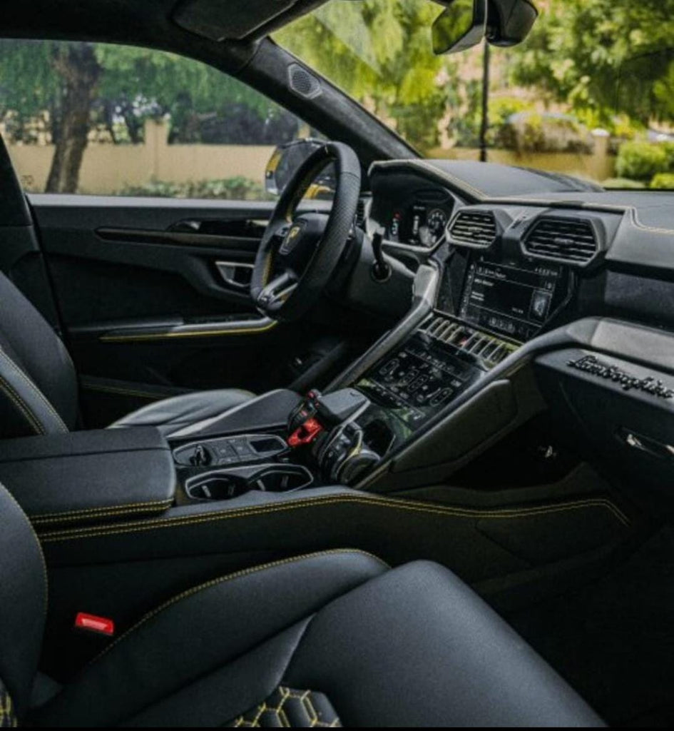 Lamborghini Urus S Rental Dubai Dashboard
