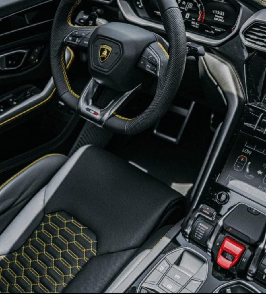 Lamborghini Urus S Rental Dubai Interior
