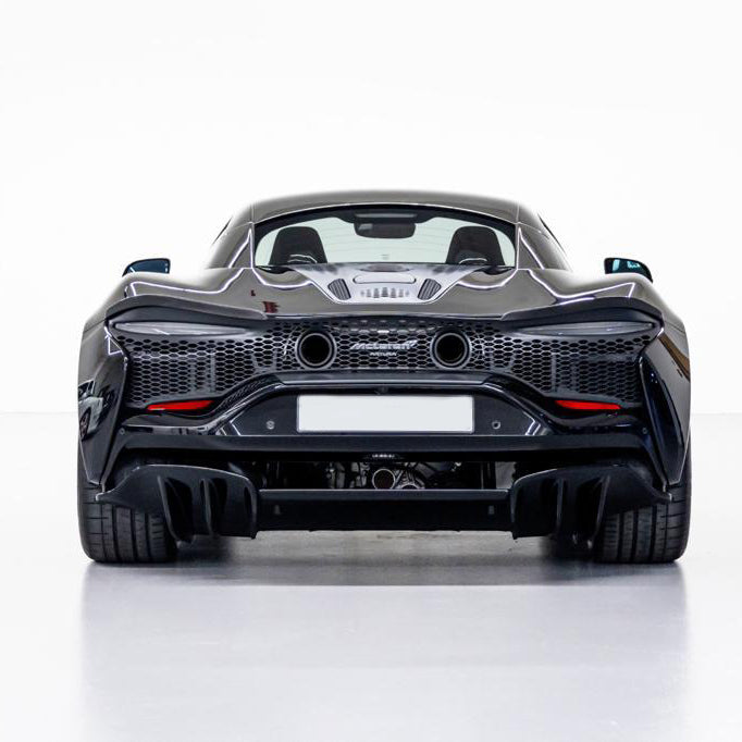 McLaren Artura hybrid supercar rental
