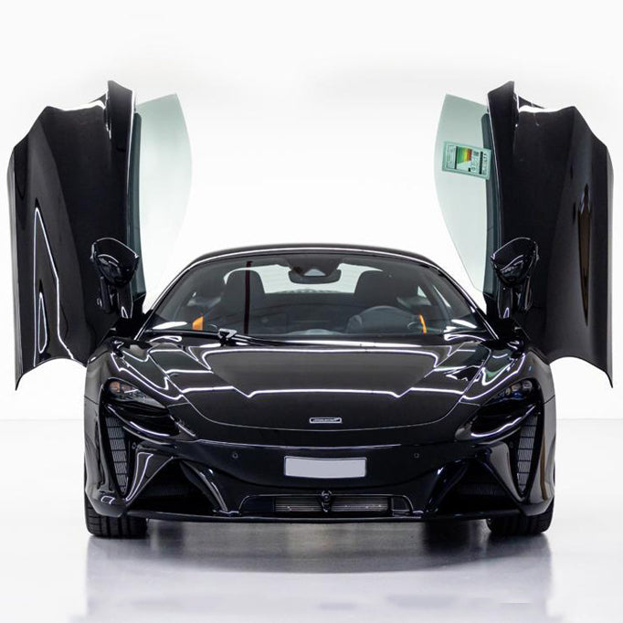 McLaren Artura hybrid supercar rental