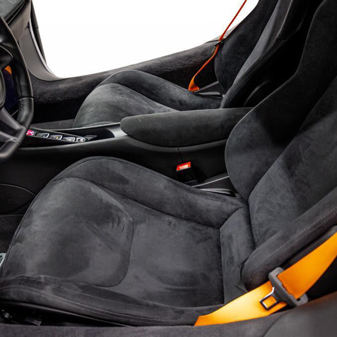 McLaren Artura hybrid supercar rental