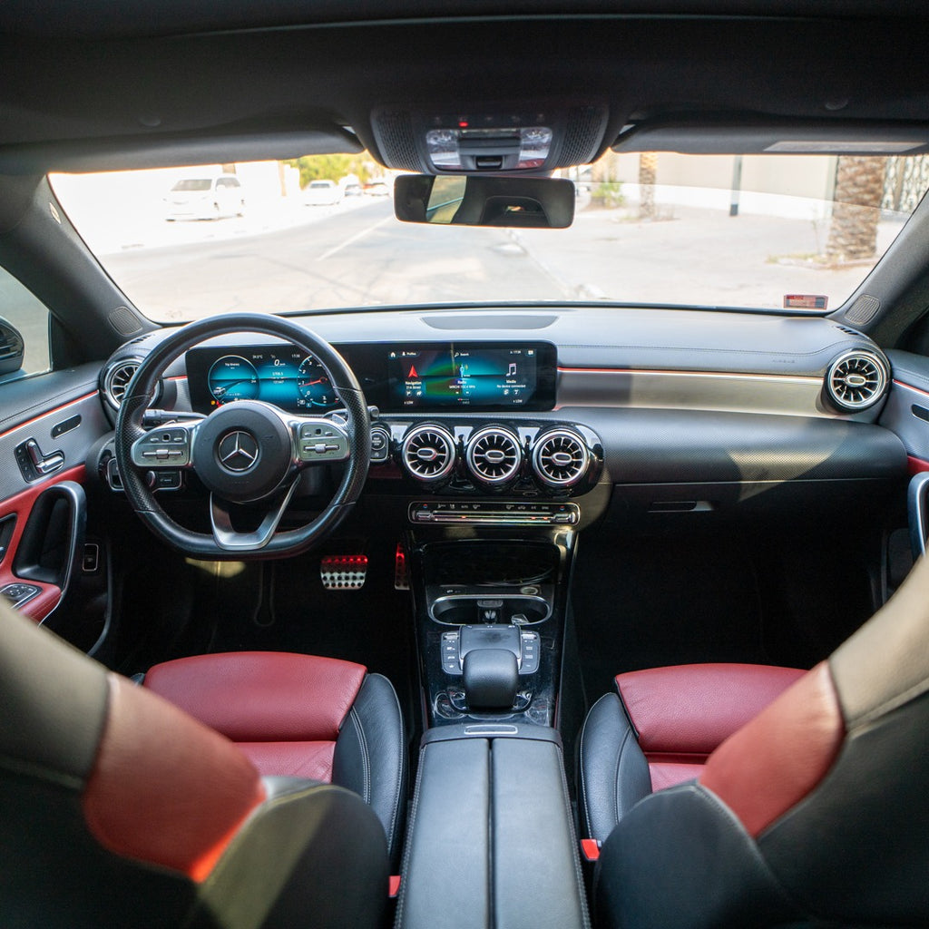 Mercedes CLA250 Dashboard