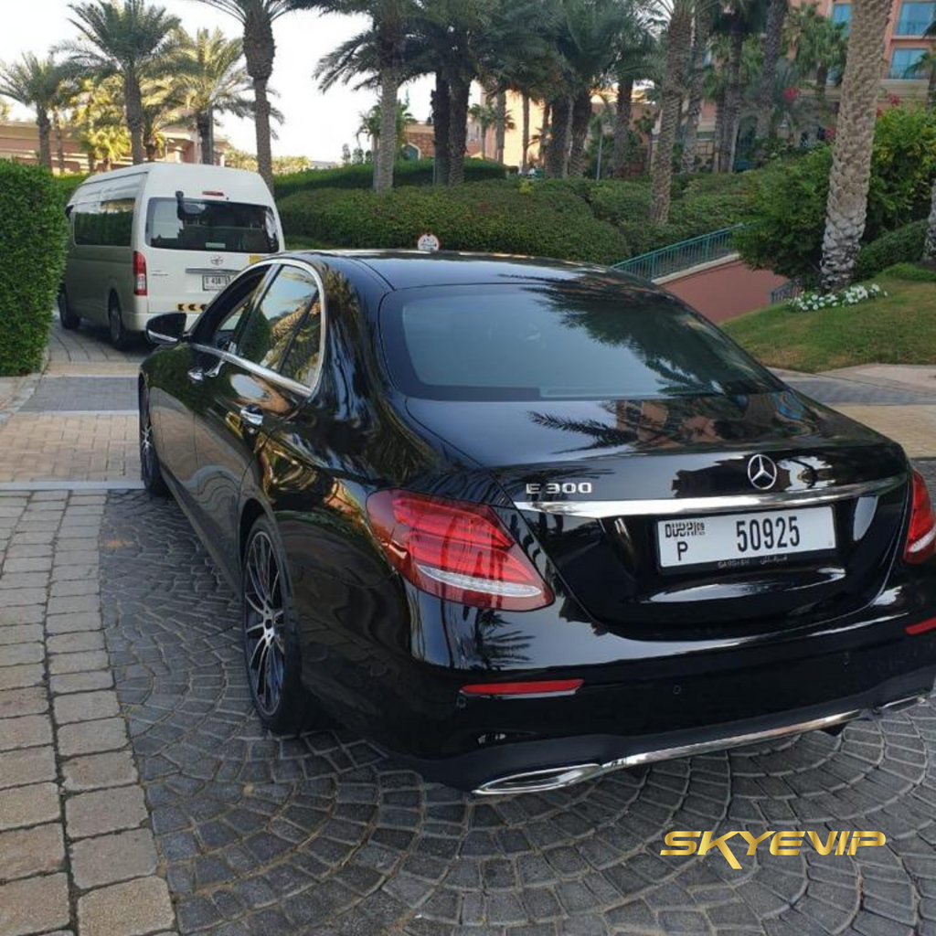 Mercedes E300 Rent a Luxury Car Dubai