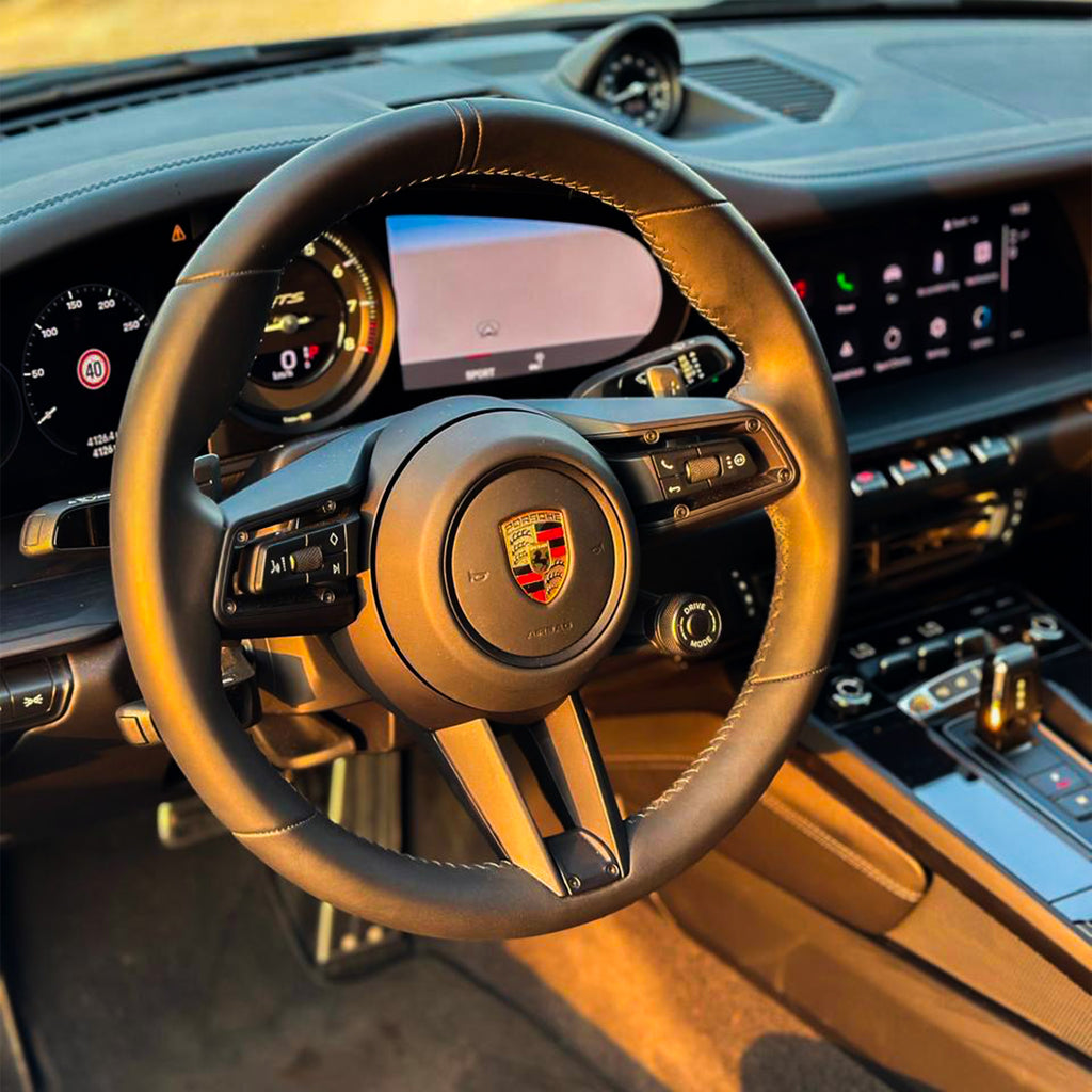 Porsche 911 Carrera S Coupe Steering