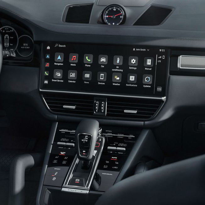 Porsche Cayenne Luxury Dashboard