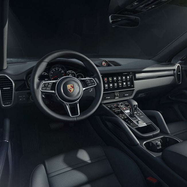 Porsche Cayenne Luxury Interior Dashboard