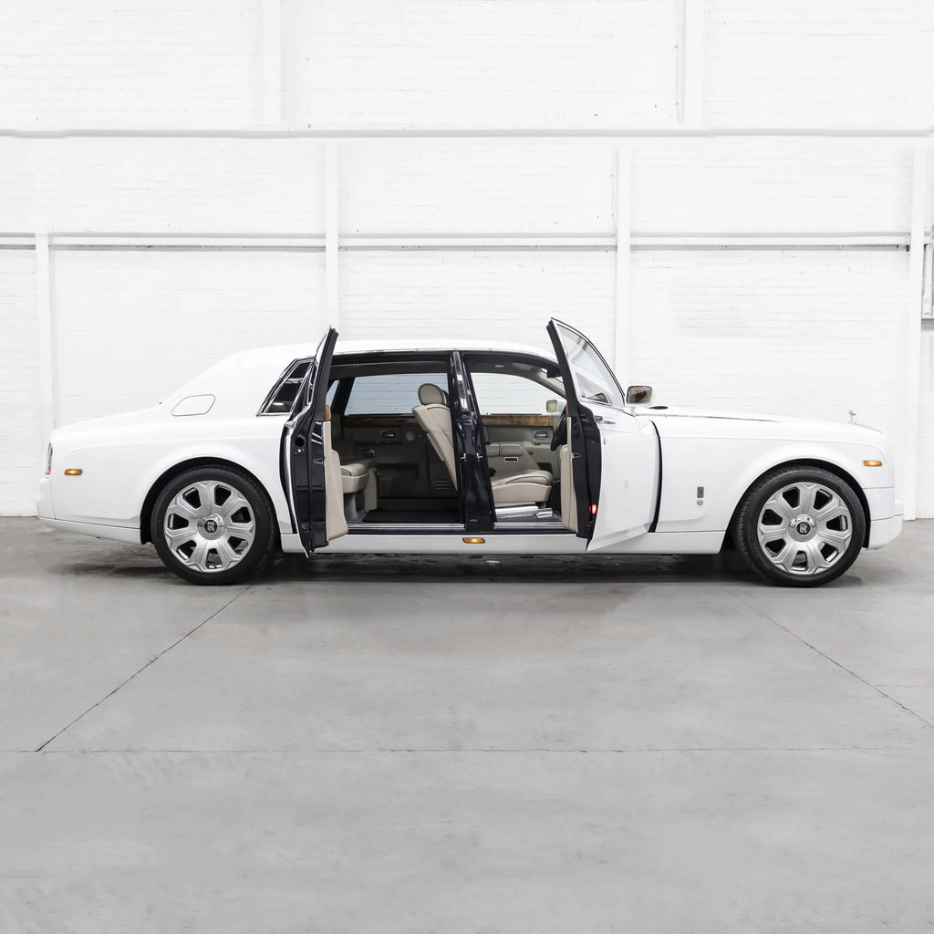 Rolls-Royce Phantom EWB – best car rental services