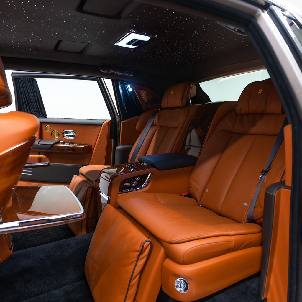  Rolls-Royce Phantom SWB – best car rental services