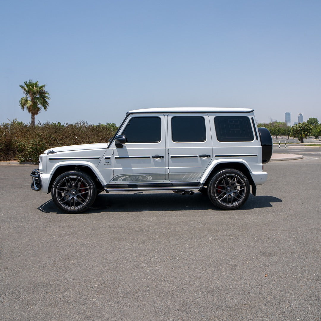 Mercedes G 63 White