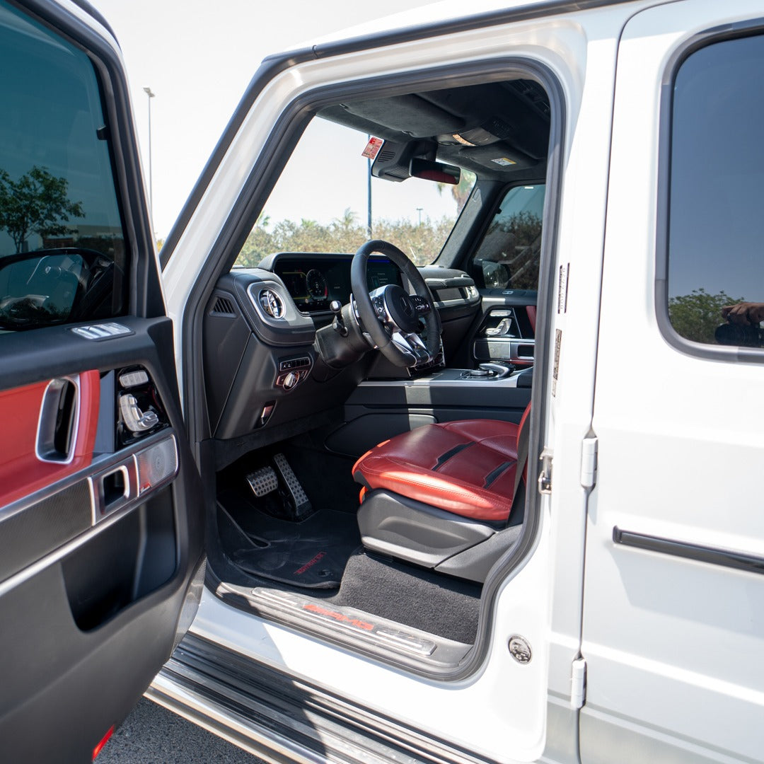 Mercedes G 63 White