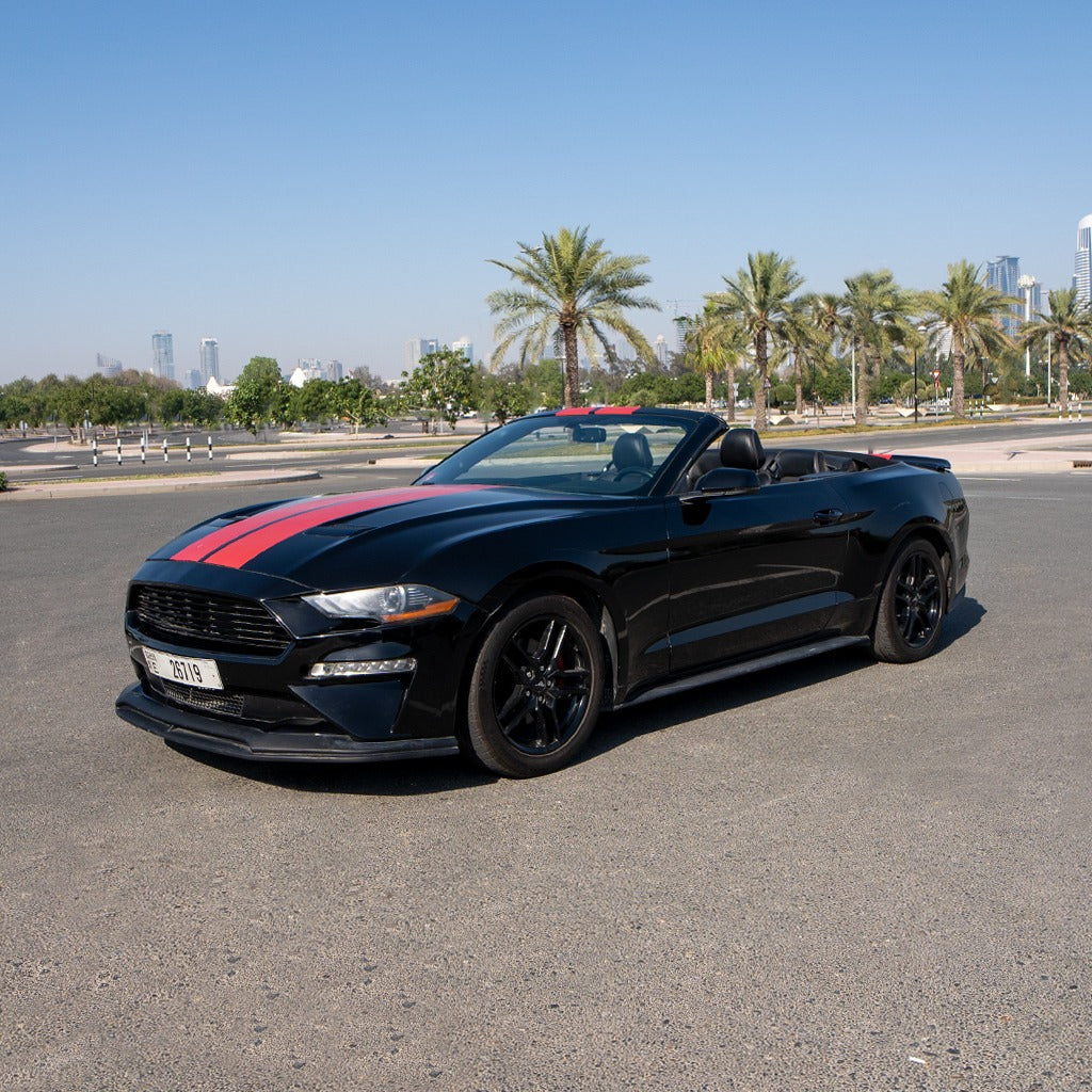 Ford Mustang Black