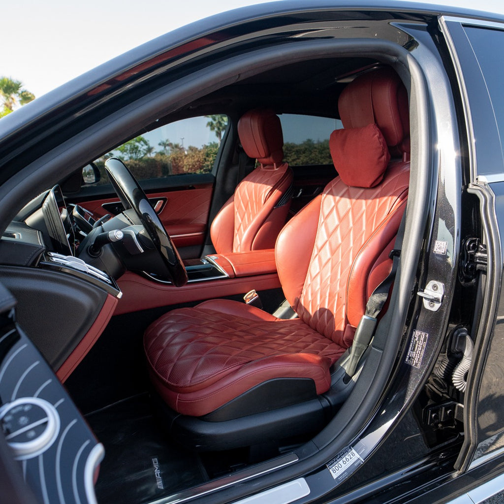 mercedes s580 rental dubai front seats view
